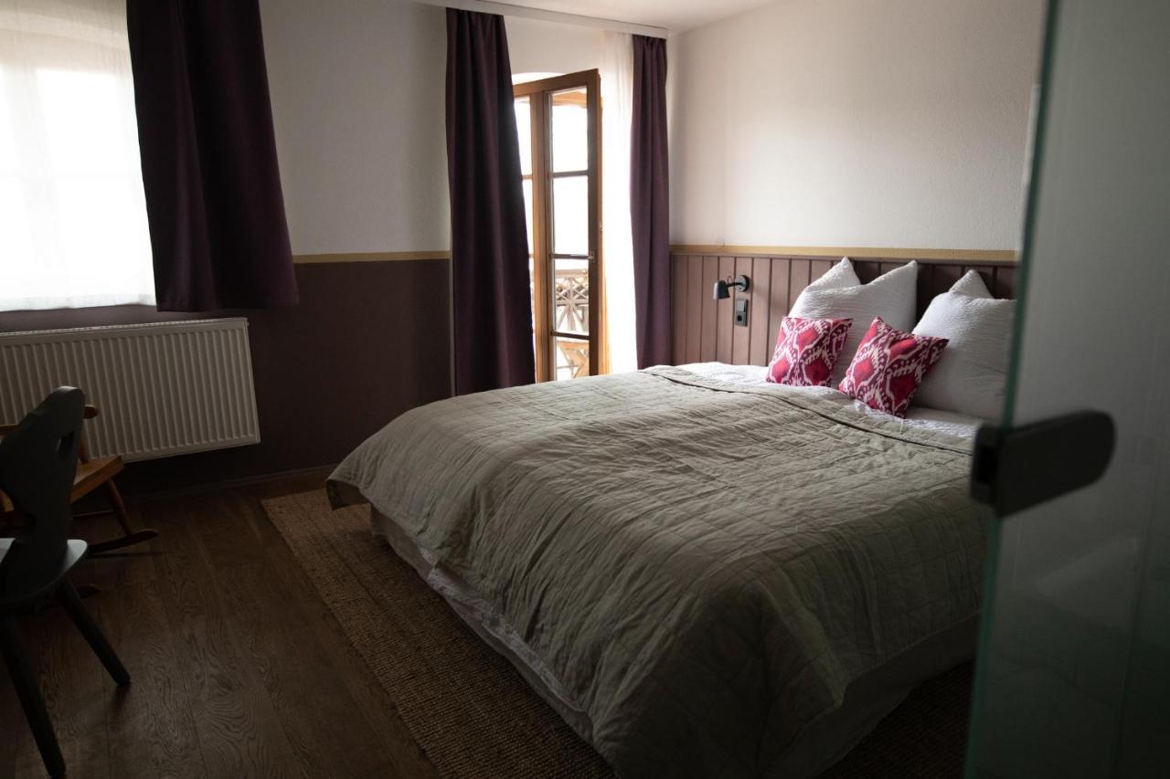 Hotel Kastanienhof Pfettrach Altdorf  Zewnętrze zdjęcie