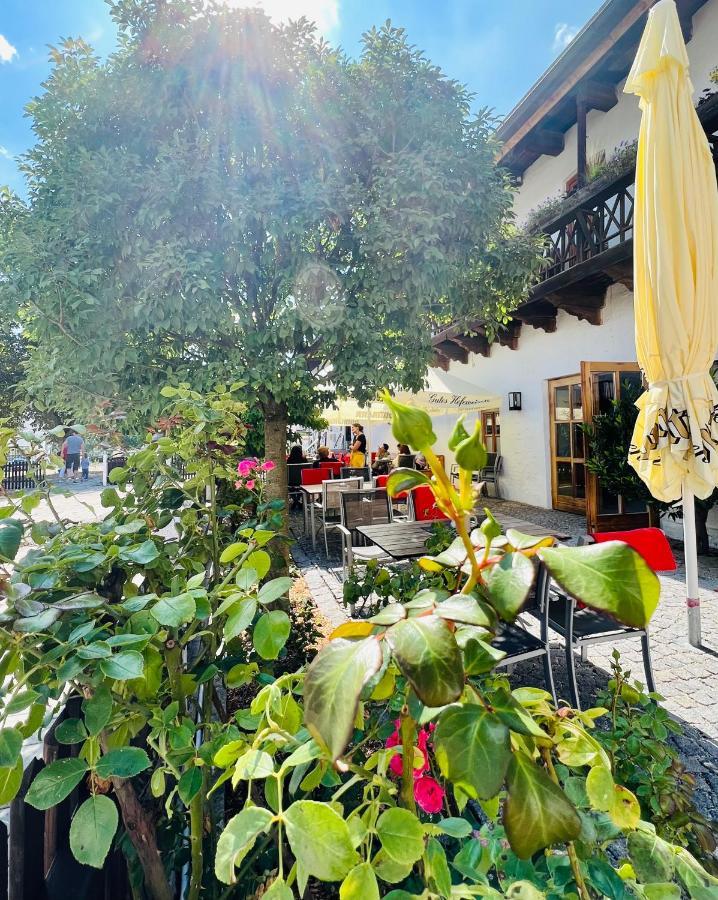 Hotel Kastanienhof Pfettrach Altdorf  Zewnętrze zdjęcie